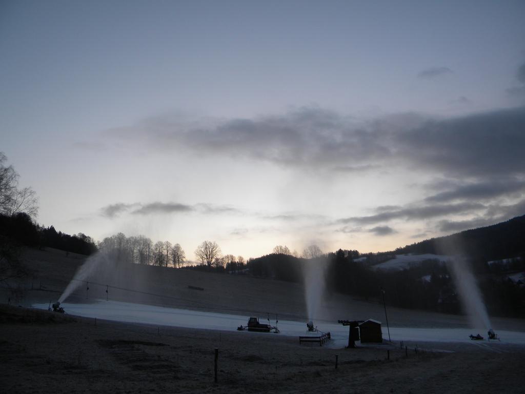 Penzion A Apartmany Skipark Hrabesice Krasne Luaran gambar